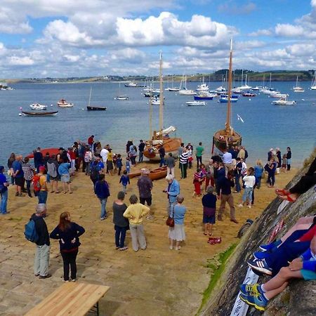 BOTOÙ KOAD, maison 2 ÉTOILES, WIFI gratuite, la MER, boulangerie, marché quotidien à 100 pas Douarnenez Esterno foto